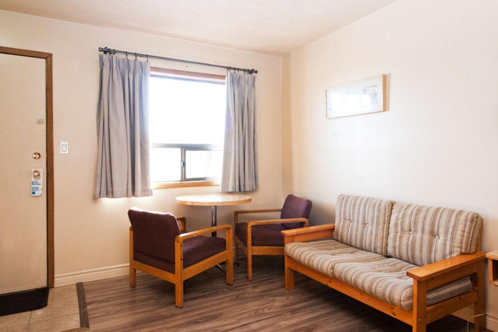Horizon Motel Saint Albert Extérieur photo